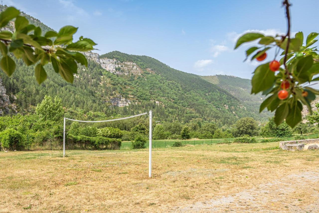 Village De Gites De Blajoux Quezac  المظهر الخارجي الصورة